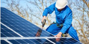 Installation Maintenance Panneaux Solaires Photovoltaïques à Santranges